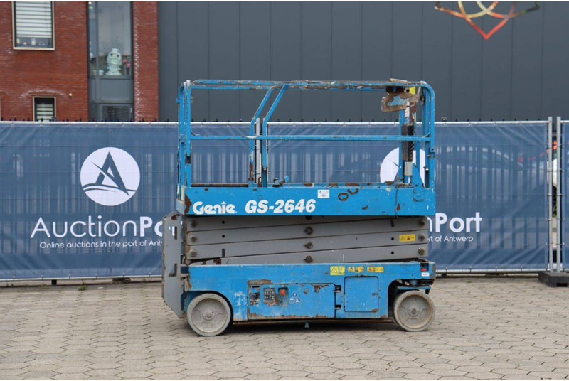 Genie GS-2646 - Platforma foarfeca: Foto 1 Genie GS-2646 - Platforma foarfeca: Foto 1