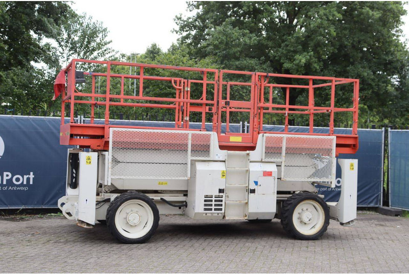 Genie GS-3390 - Platforma foarfeca: Foto 1 Genie GS-3390 - Platforma foarfeca: Foto 1