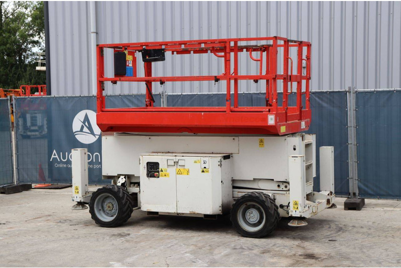 Genie GS4069 RT - Platforma foarfeca: Foto 3 Genie GS4069 RT - Platforma foarfeca: Foto 3