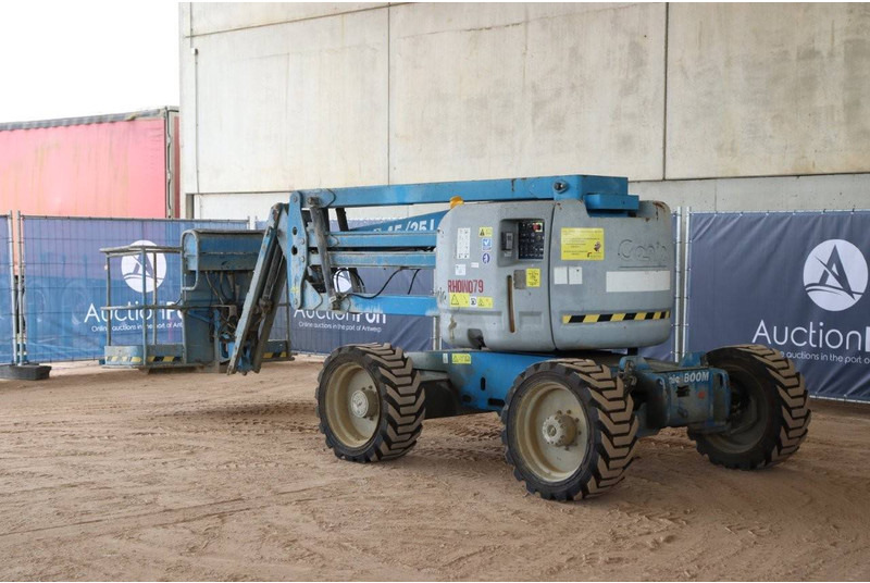 Genie Z-45/25 - Nacela articulata: Foto 4 Genie Z-45/25 - Nacela articulata: Foto 4