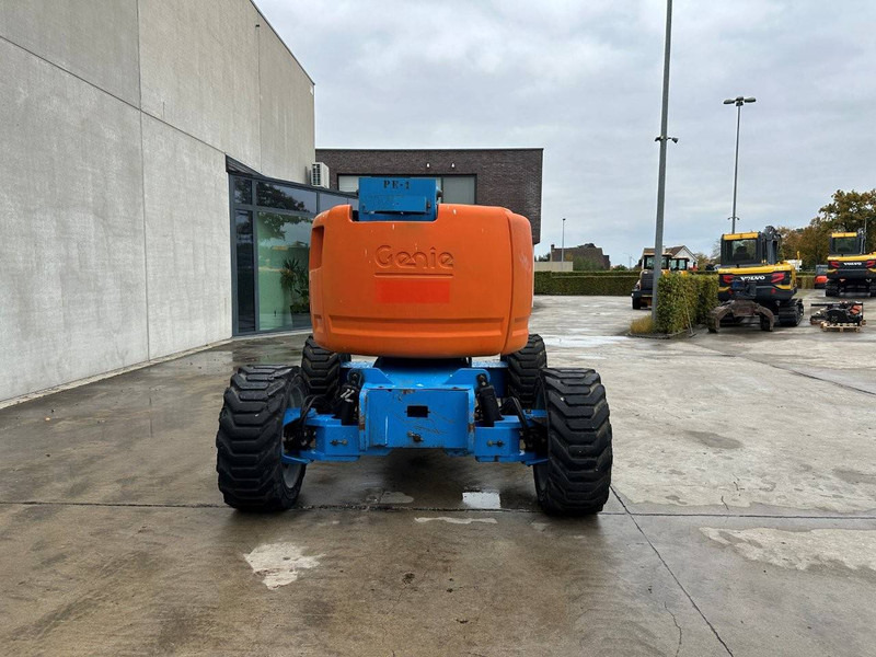 Genie Z45/25 - Nacela articulata: Foto 2 Genie Z45/25 - Nacela articulata: Foto 2