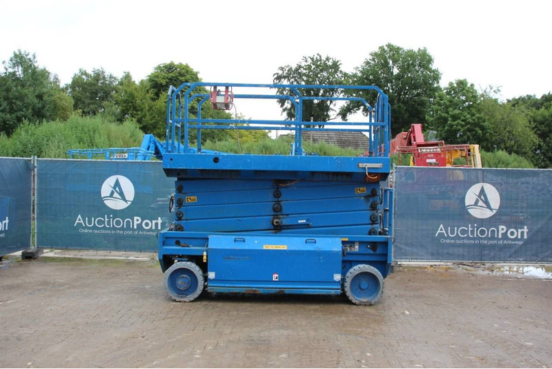 HAB S152-12E2WD - Platforma foarfeca: Foto 2 HAB S152-12E2WD - Platforma foarfeca: Foto 2