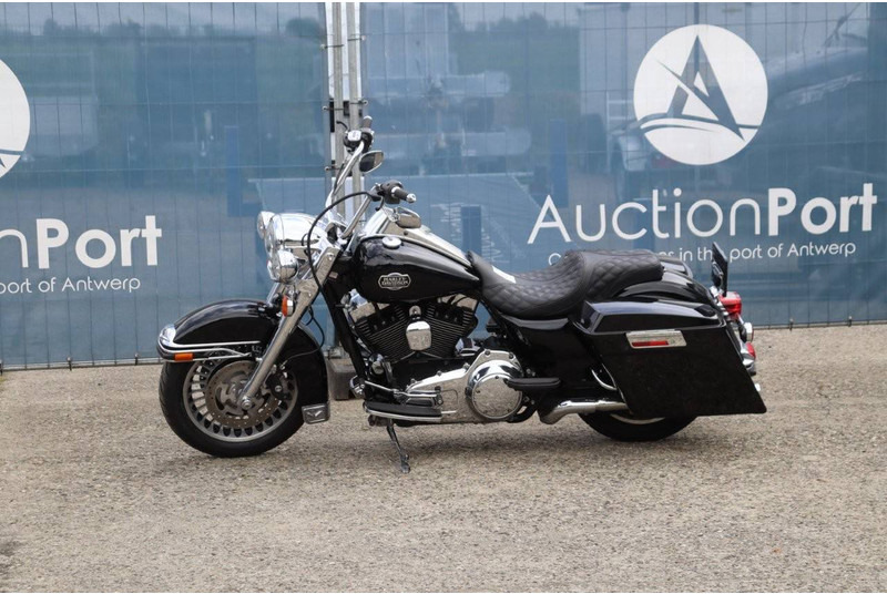 Harley-Davidson Custom-Modified - Motocicletă: Foto 1 Harley-Davidson Custom-Modified - Motocicletă: Foto 1