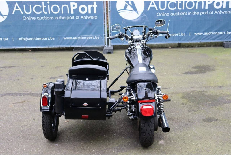 Harley-Davidson Sporster XL883 - Motocicletă: Foto 5 Harley-Davidson Sporster XL883 - Motocicletă: Foto 5