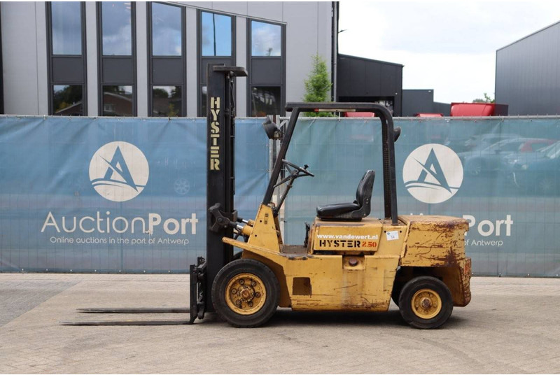 Hyster H2.50XL - Stivuitor diesel: Foto 2 Hyster H2.50XL - Stivuitor diesel: Foto 2