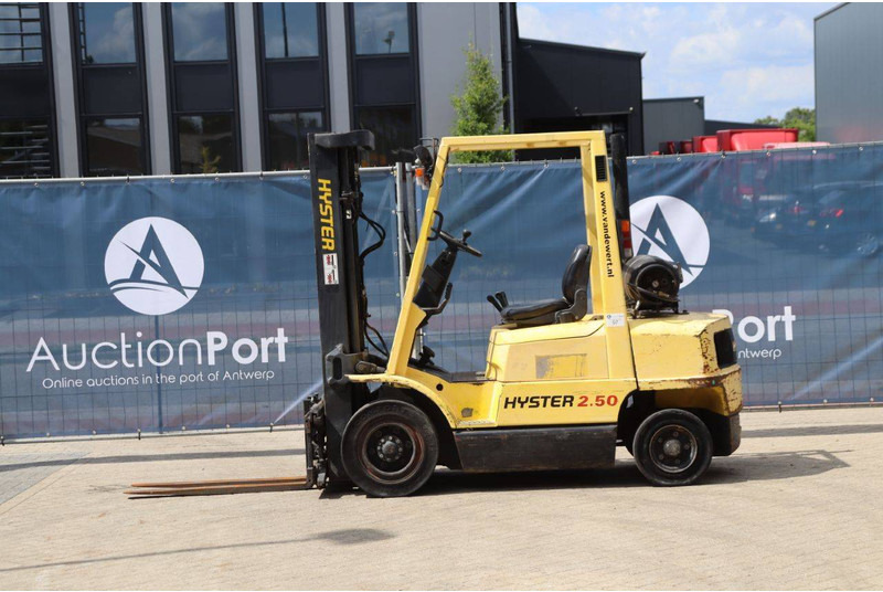 Hyster H2.50XM - Stivuitor GPL: Foto 2 Hyster H2.50XM - Stivuitor GPL: Foto 2