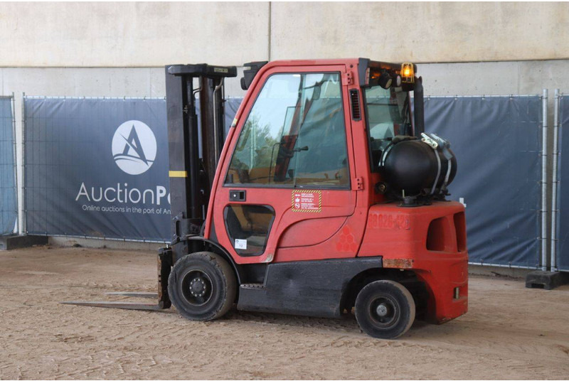 Hyster H2.5FT - Stivuitor GPL: Foto 3 Hyster H2.5FT - Stivuitor GPL: Foto 3