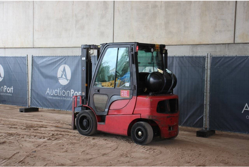 Hyster H2.5FT - Stivuitor GPL: Foto 3 Hyster H2.5FT - Stivuitor GPL: Foto 3