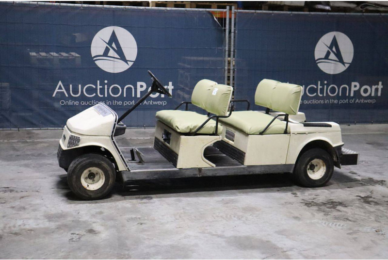 Hyundai  - Mașină de golf: Foto 1 Hyundai  - Mașină de golf: Foto 1