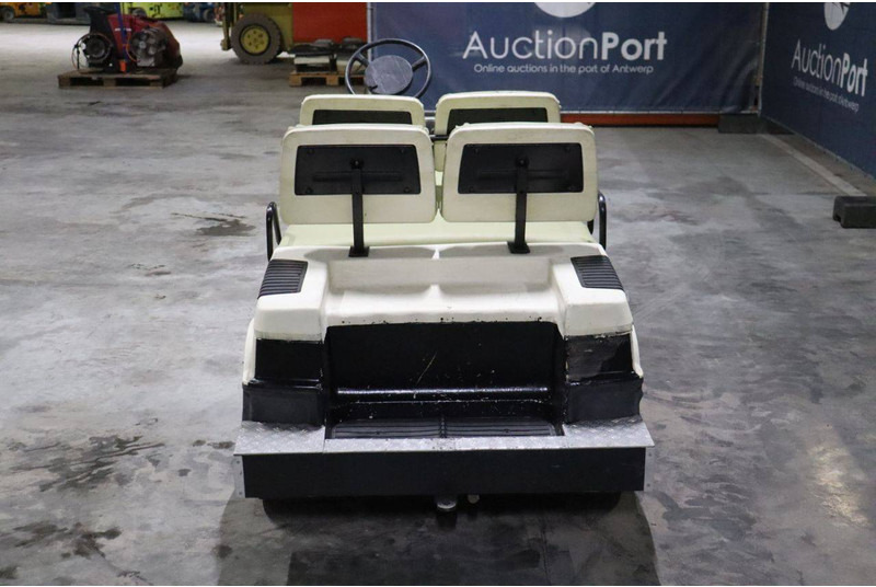 Hyundai  - Mașină de golf: Foto 5 Hyundai  - Mașină de golf: Foto 5