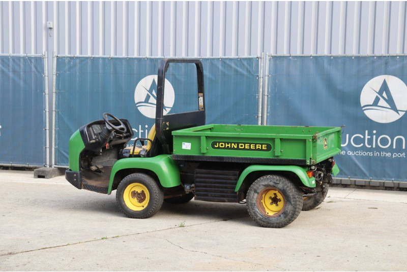 John Deere 2030A - Mașină de golf: Foto 3 John Deere 2030A - Mașină de golf: Foto 3