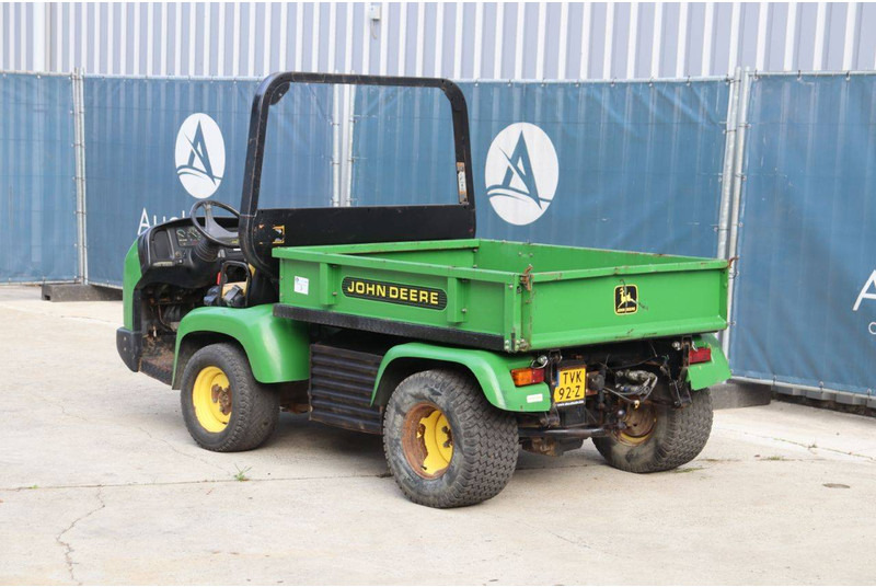 John Deere 2030A - Mașină de golf: Foto 4 John Deere 2030A - Mașină de golf: Foto 4