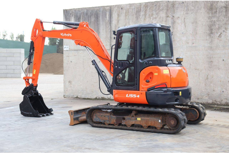 Kubota U55-4 - Excavator pe şenile: Foto 3 Kubota U55-4 - Excavator pe şenile: Foto 3