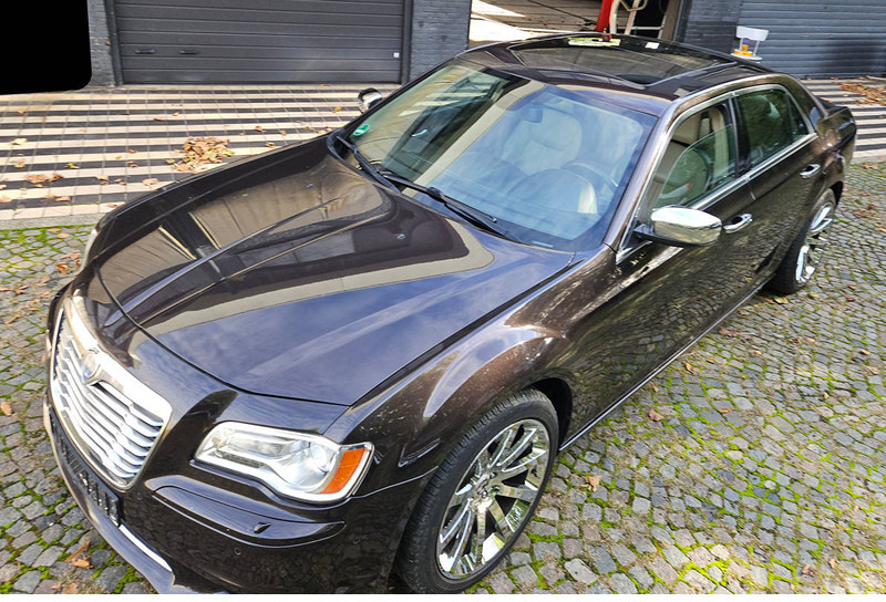 Lancia Thema (II) 3.0 V6 CRD - Berlină/ Sedan: Foto 5 Lancia Thema (II) 3.0 V6 CRD - Berlină/ Sedan: Foto 5