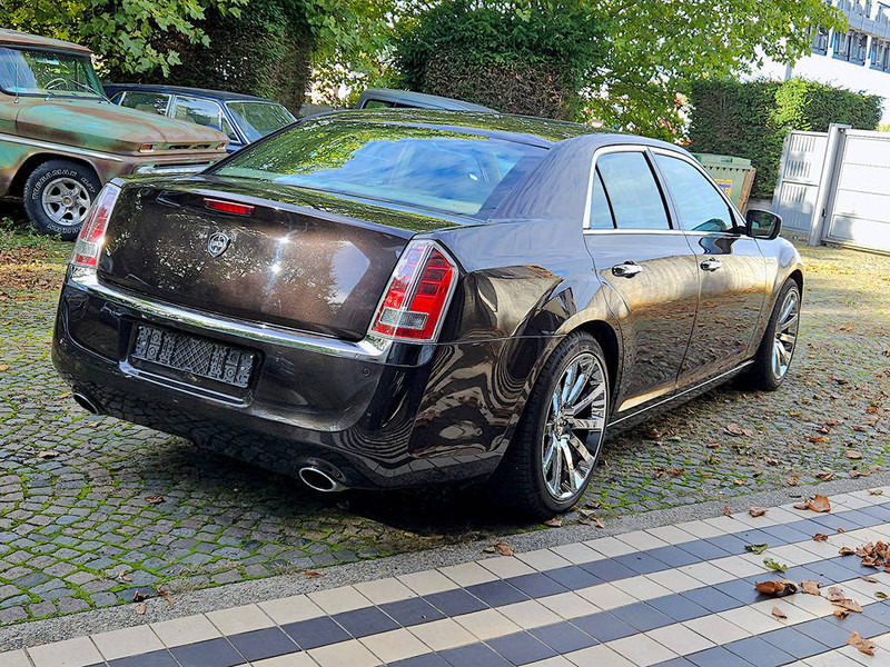 Lancia Thema (II) 3.0 V6 CRD - Berlină/ Sedan: Foto 2 Lancia Thema (II) 3.0 V6 CRD - Berlină/ Sedan: Foto 2