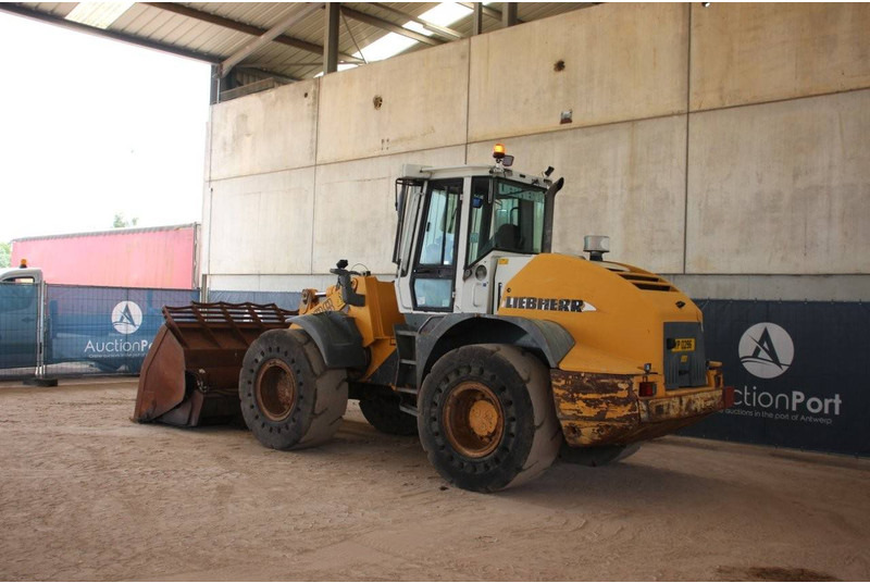 Liebherr L538 - Încărcător frontal pe pneuri: Foto 3 Liebherr L538 - Încărcător frontal pe pneuri: Foto 3