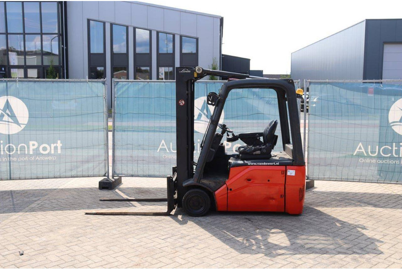 Linde E16-01 - Electrostivuitor: Foto 2 Linde E16-01 - Electrostivuitor: Foto 2