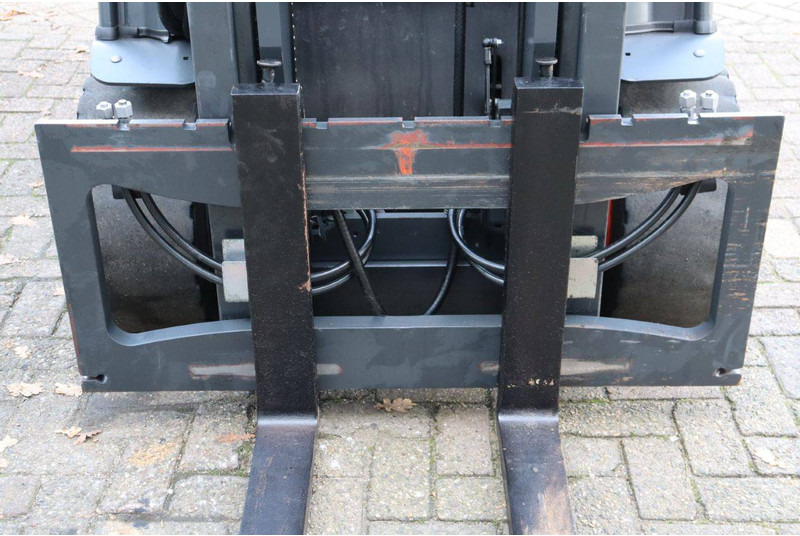 Electrostivuitor Linde E30H-01/600: Foto 12 Electrostivuitor Linde E30H-01/600: Foto 12