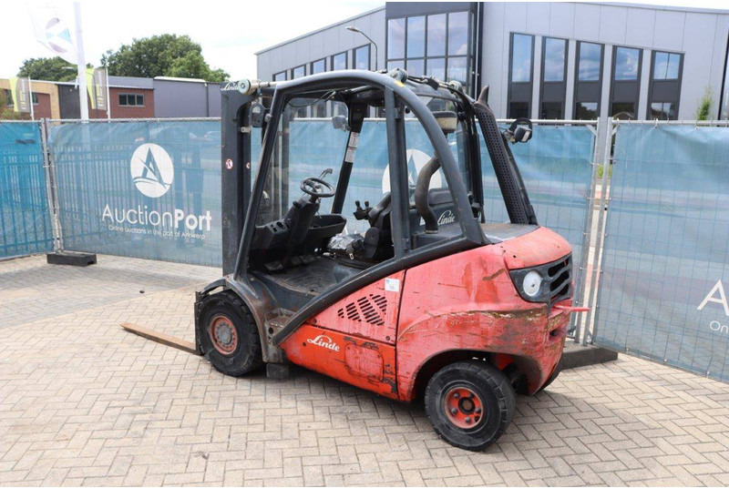 Linde H25D - Stivuitor diesel: Foto 3 Linde H25D - Stivuitor diesel: Foto 3
