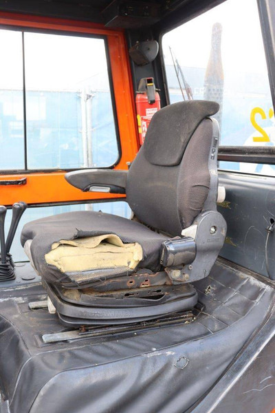 Stivuitor GPL Linde H30T-03: Foto 20 Stivuitor GPL Linde H30T-03: Foto 20