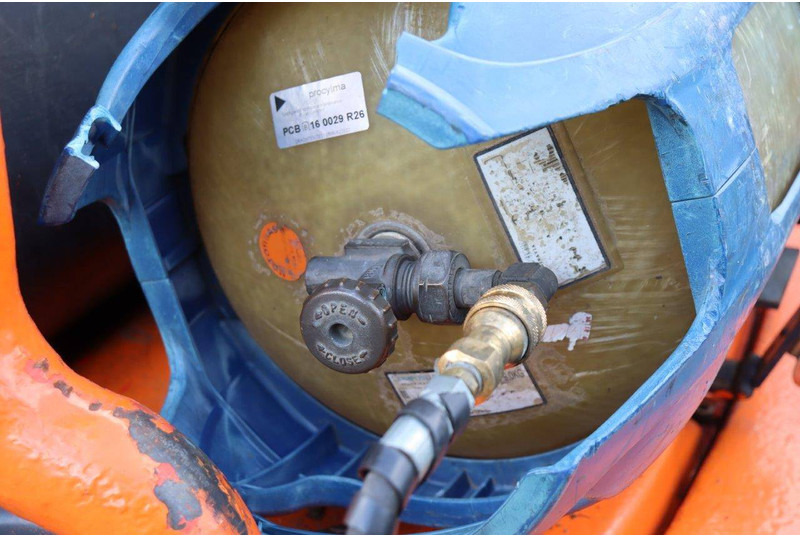 Stivuitor GPL Linde H30T-03: Foto 16 Stivuitor GPL Linde H30T-03: Foto 16