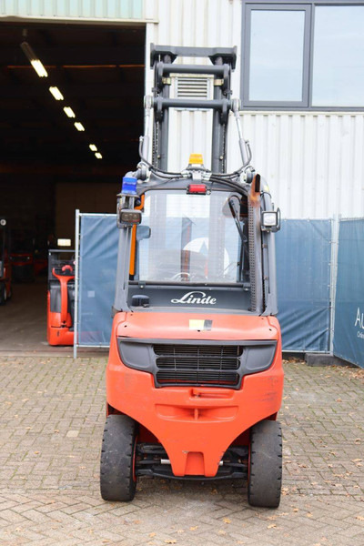 Linde H35D-02 - Stivuitor diesel: Foto 5 Linde H35D-02 - Stivuitor diesel: Foto 5