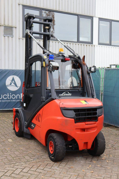 Linde H35D-02 - Stivuitor diesel: Foto 4 Linde H35D-02 - Stivuitor diesel: Foto 4