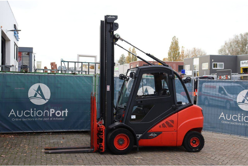 Linde H35D-02 - Stivuitor diesel: Foto 1 Linde H35D-02 - Stivuitor diesel: Foto 1