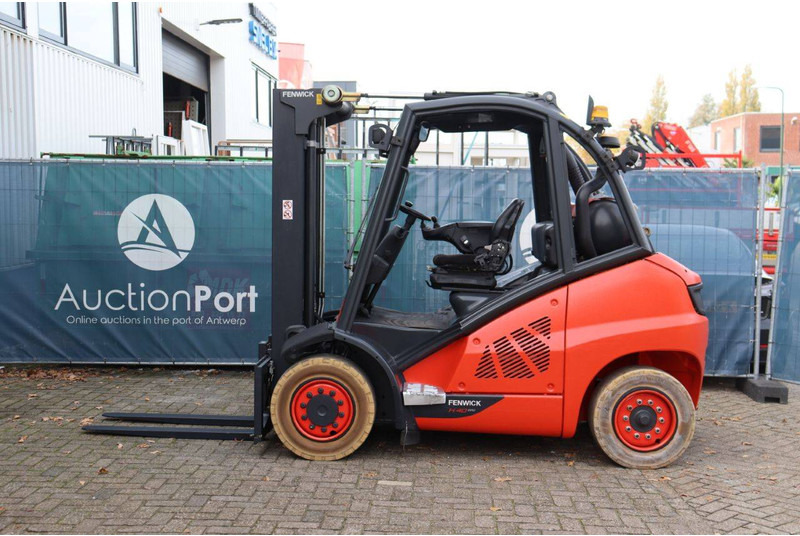 Linde H40T-02 - Stivuitor GPL: Foto 2 Linde H40T-02 - Stivuitor GPL: Foto 2