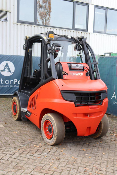 Linde H40T-02 - Stivuitor GPL: Foto 4 Linde H40T-02 - Stivuitor GPL: Foto 4