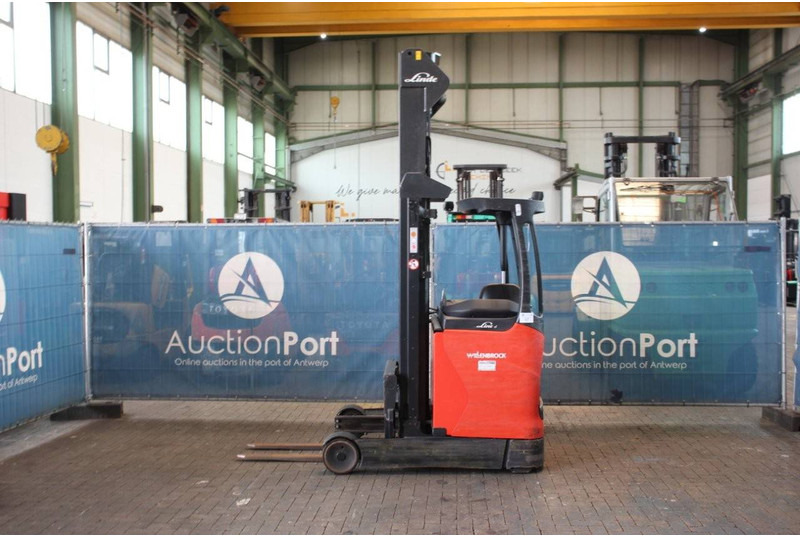 Linde R14-01 - Stivuitor cu catarg retractabil: Foto 2 Linde R14-01 - Stivuitor cu catarg retractabil: Foto 2