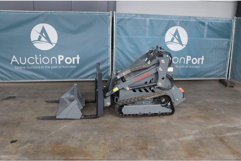 MAMMUT T330XL - Încărcător frontal pe pneuri: Foto 1 MAMMUT T330XL - Încărcător frontal pe pneuri: Foto 1
