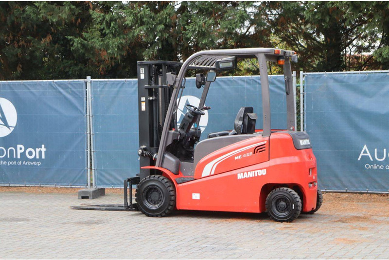 Manitou ME 425 - Electrostivuitor: Foto 3 Manitou ME 425 - Electrostivuitor: Foto 3