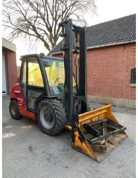 Manitou MSI30 - Stivuitor diesel: Foto 3 Manitou MSI30 - Stivuitor diesel: Foto 3