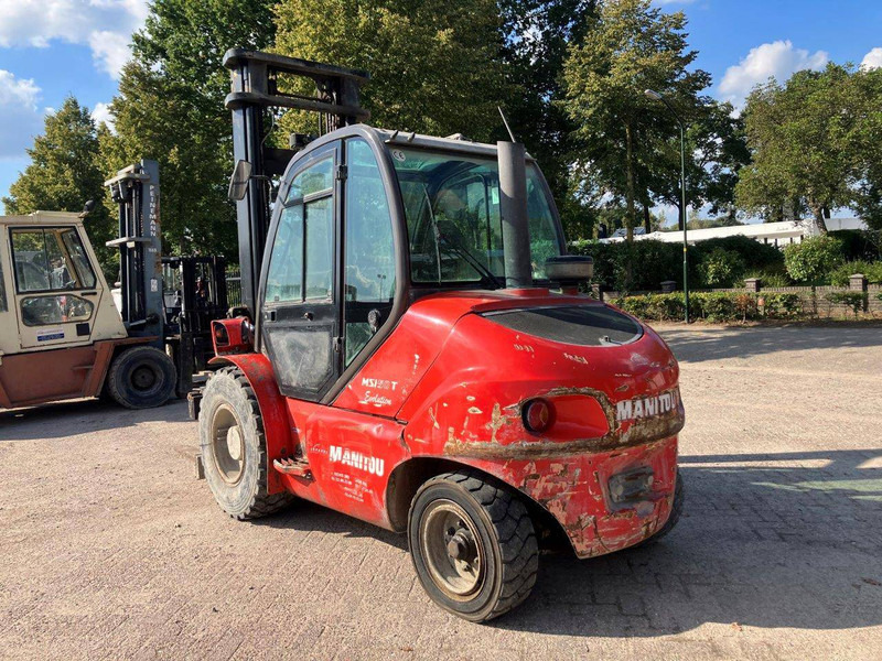 Manitou MSI50T - Stivuitor diesel: Foto 3 Manitou MSI50T - Stivuitor diesel: Foto 3