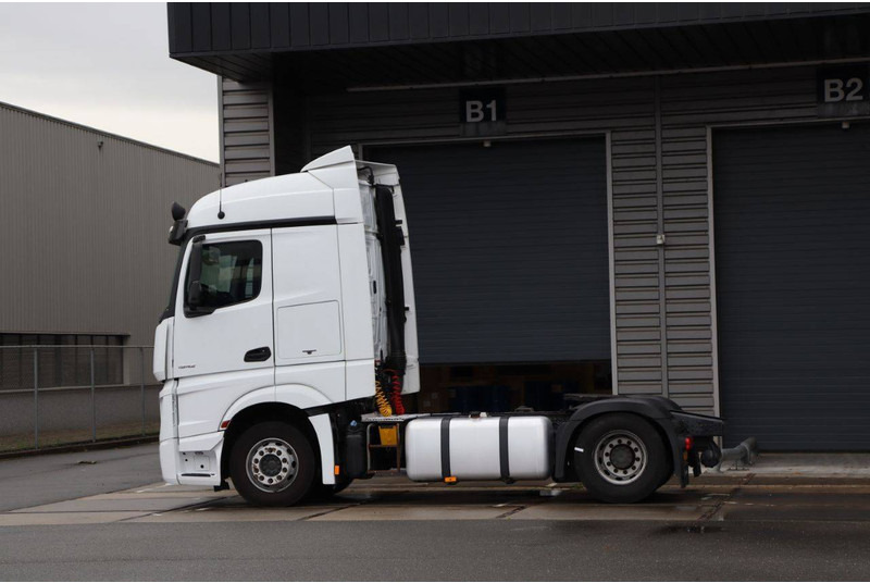 Mercedes-Benz ACTROS - Camion şasiu: Foto 3 Mercedes-Benz ACTROS - Camion şasiu: Foto 3