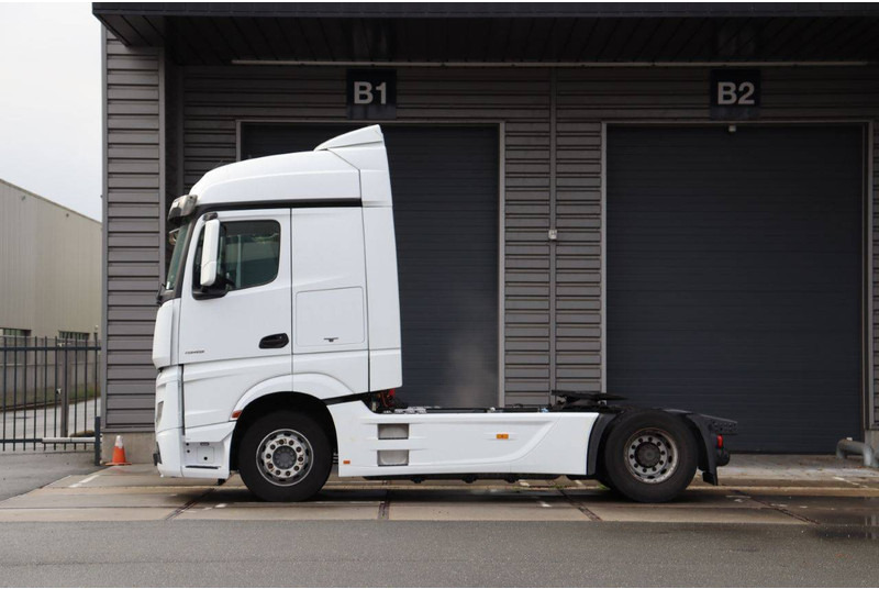 Mercedes-Benz ACTROS - Camion şasiu: Foto 2 Mercedes-Benz ACTROS - Camion şasiu: Foto 2
