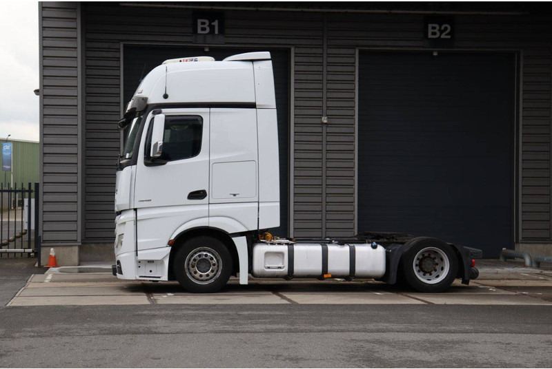 Mercedes-Benz Actros - Camion şasiu: Foto 1 Mercedes-Benz Actros - Camion şasiu: Foto 1