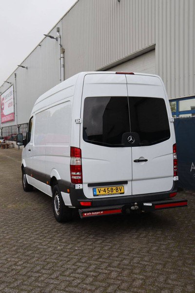 Mercedes-Benz Sprinter - Dubă: Foto 4 Mercedes-Benz Sprinter - Dubă: Foto 4