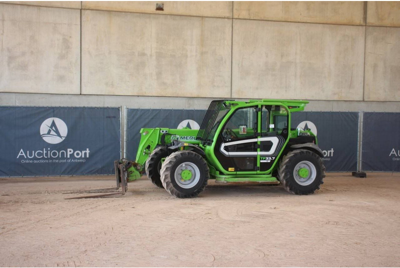 Merlo TF33.7-G - Stivuitor telescopic: Foto 1 Merlo TF33.7-G - Stivuitor telescopic: Foto 1