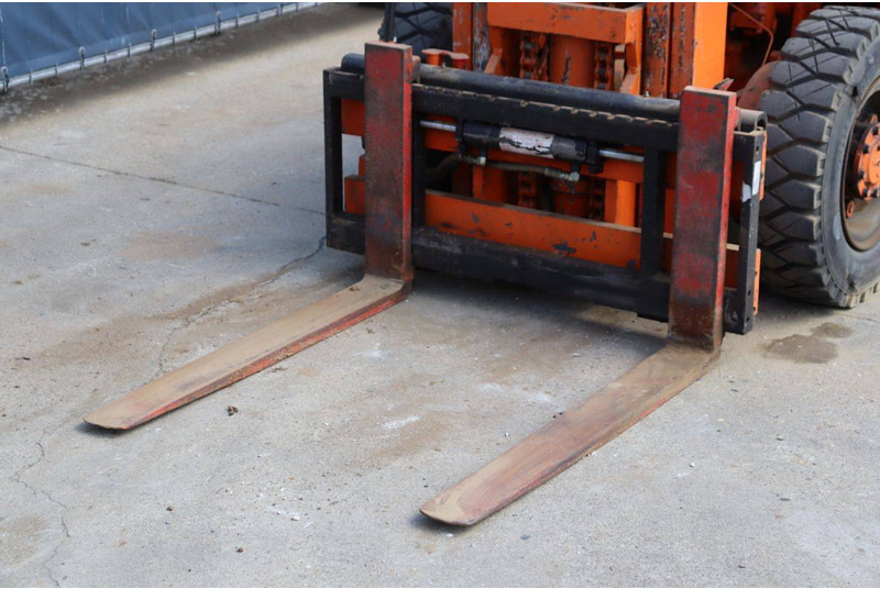 Stivuitor diesel Mitsubishi FD25: Foto 10