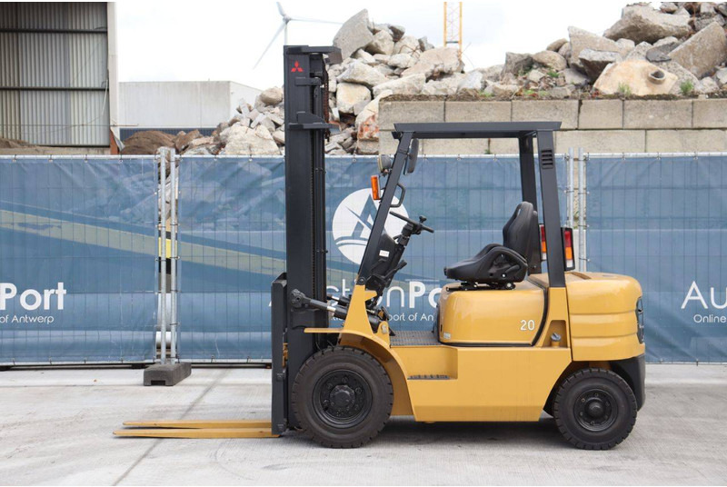 Mitsubishi FG20T - Motostivuitor: Foto 2 Mitsubishi FG20T - Motostivuitor: Foto 2