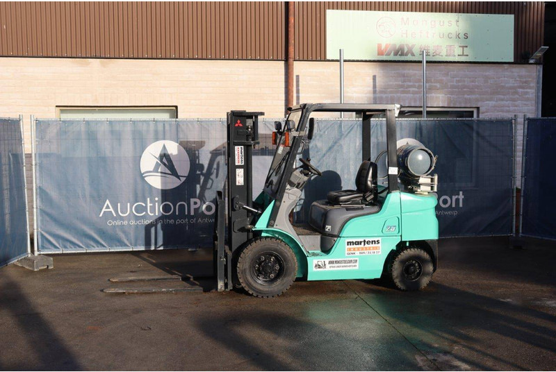 Mitsubishi FGE25T - Stivuitor GPL: Foto 1 Mitsubishi FGE25T - Stivuitor GPL: Foto 1