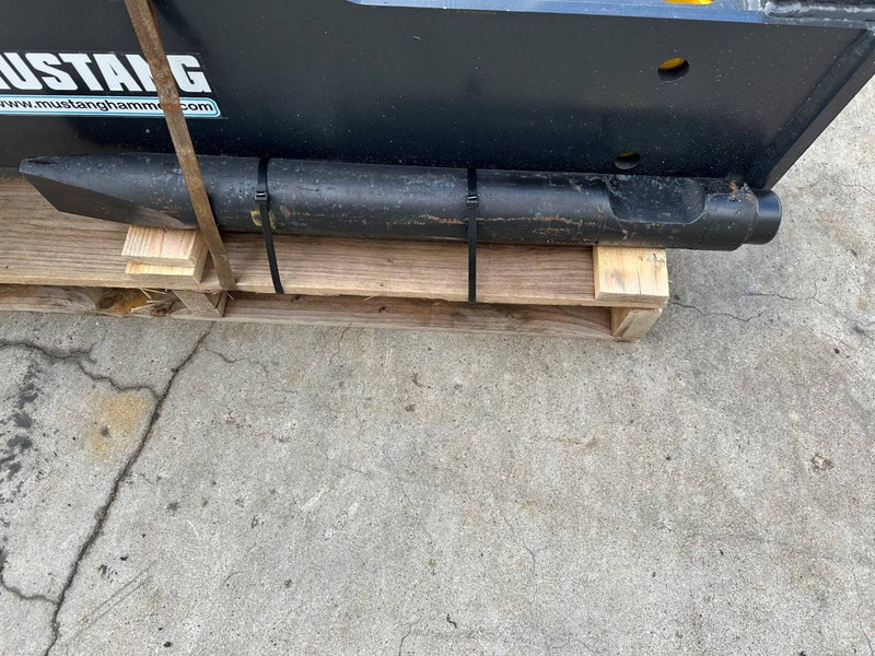 Mustang HM 1002 - Ciocan hidraulic: Foto 4 Mustang HM 1002 - Ciocan hidraulic: Foto 4
