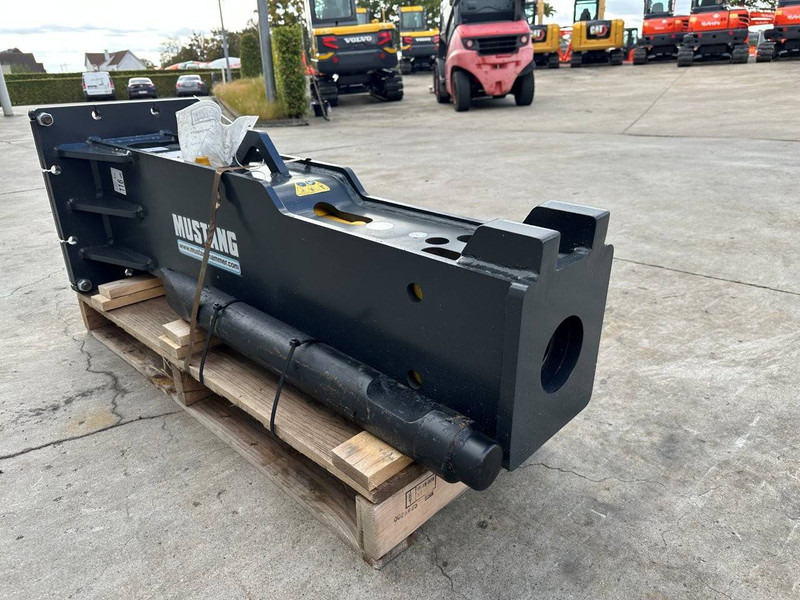 Mustang HM 1002 - Ciocan hidraulic: Foto 3 Mustang HM 1002 - Ciocan hidraulic: Foto 3