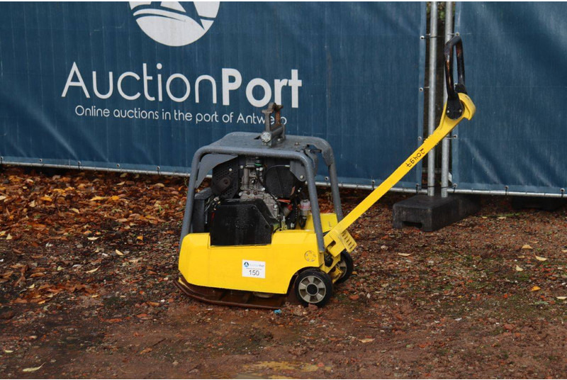 Neuson DPU - Placă compactoare: Foto 2 Neuson DPU - Placă compactoare: Foto 2