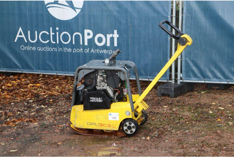 Neuson DPU3050 - Placă compactoare: Foto 2 Neuson DPU3050 - Placă compactoare: Foto 2