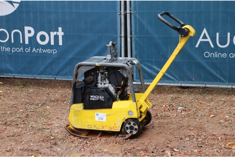 Neuson DPU3750 - Placă compactoare: Foto 2 Neuson DPU3750 - Placă compactoare: Foto 2