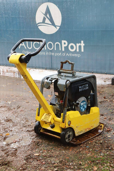 Neuson DPU3760 - Placă compactoare: Foto 5 Neuson DPU3760 - Placă compactoare: Foto 5