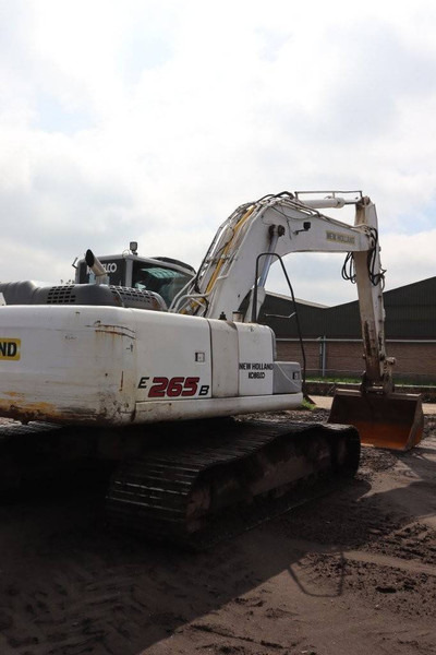 New Holland Kobelco E265B EVO - Excavator pe şenile: Foto 5 New Holland Kobelco E265B EVO - Excavator pe şenile: Foto 5